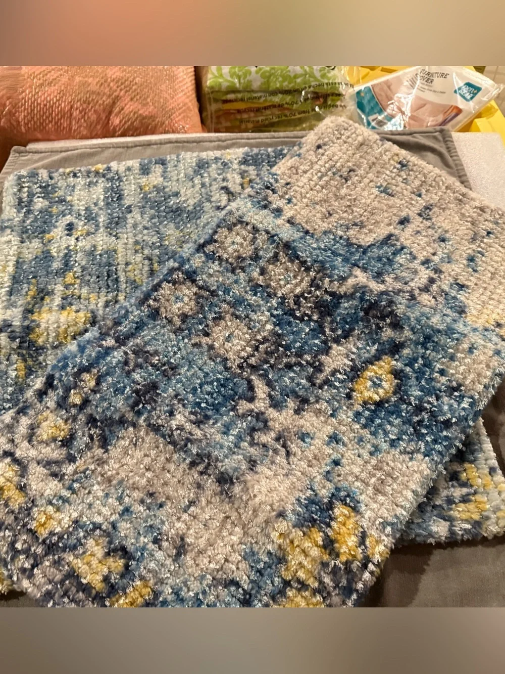 New West Elm Distressed Wool Rug Lumbar Pillow Cover, Blue Multi, 14 X 26”
